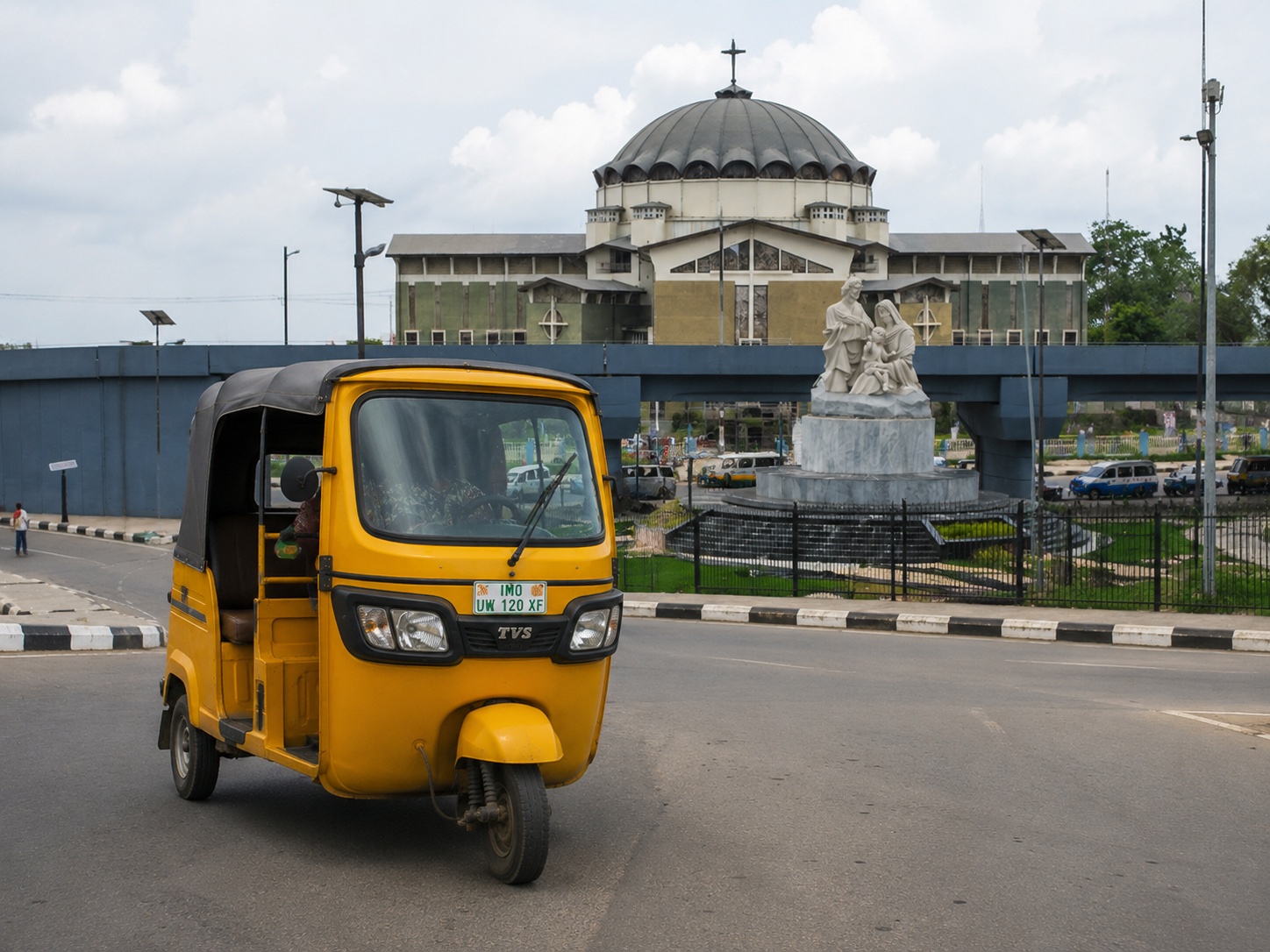 Getting Around New Owerri Assumpta Cathedral taxi service